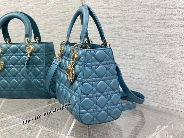 Dior專櫃2022新款Lady包 迪奧雲霧藍Lady最新翻蓋羊皮五格戴妃包 fkd1553
